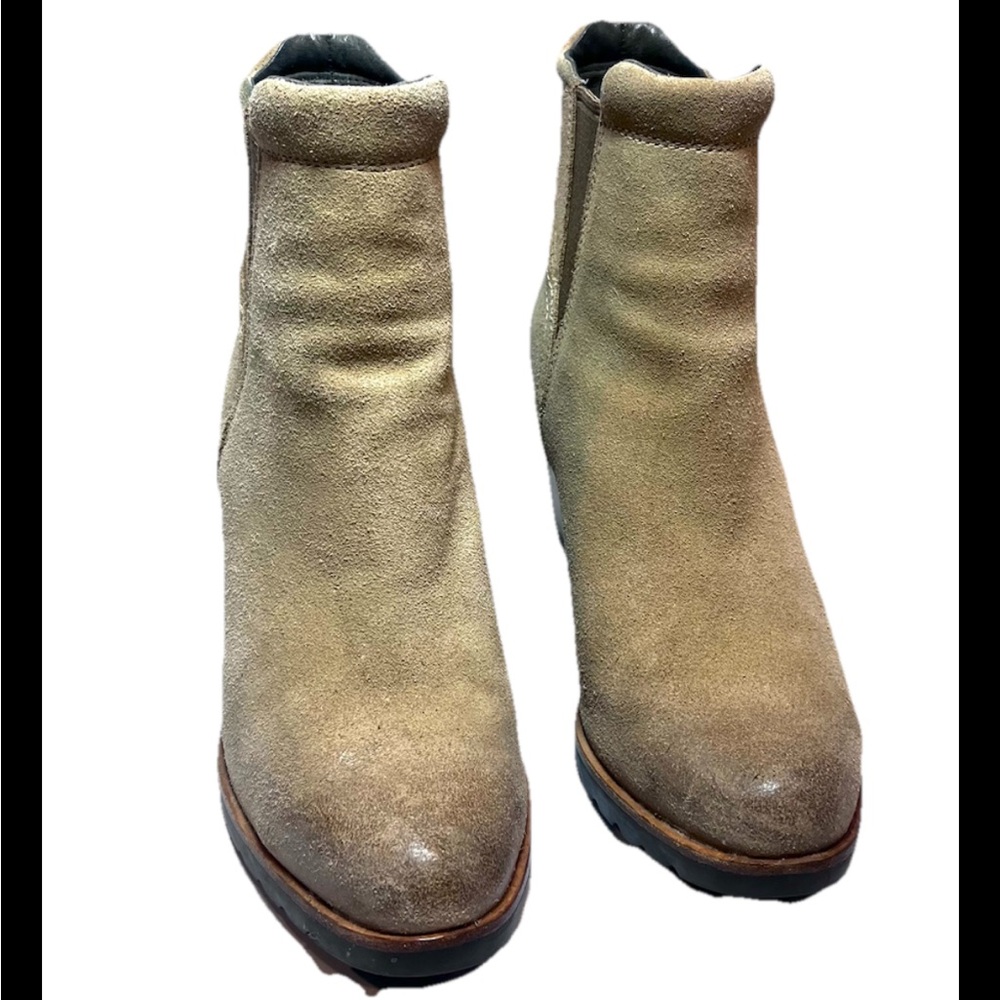 Sorel Women's Wedge Heel Outdoor Winter Ankle Chelsea Boot - 8